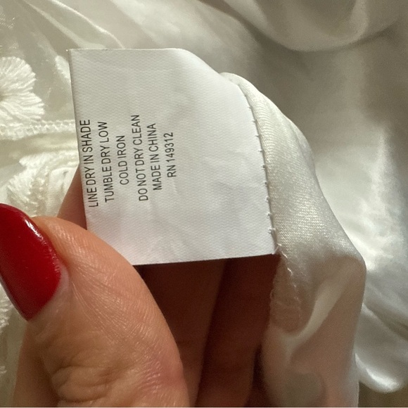 Hello Molly United Hearts White Embroidered Floral mini Dress White Small 4 - Picture 11 of 12